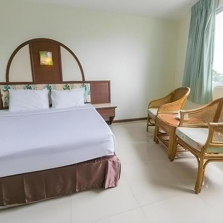 Lake Inn Hotel Songkhla Exteriör bild