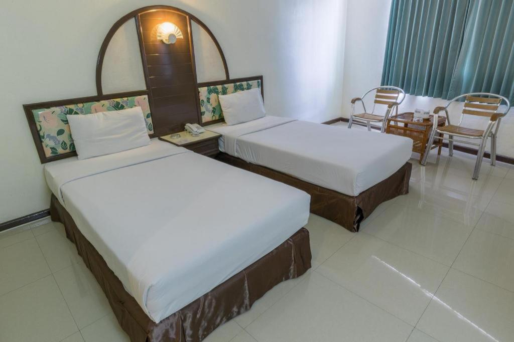 Lake Inn Hotel Songkhla Exteriör bild