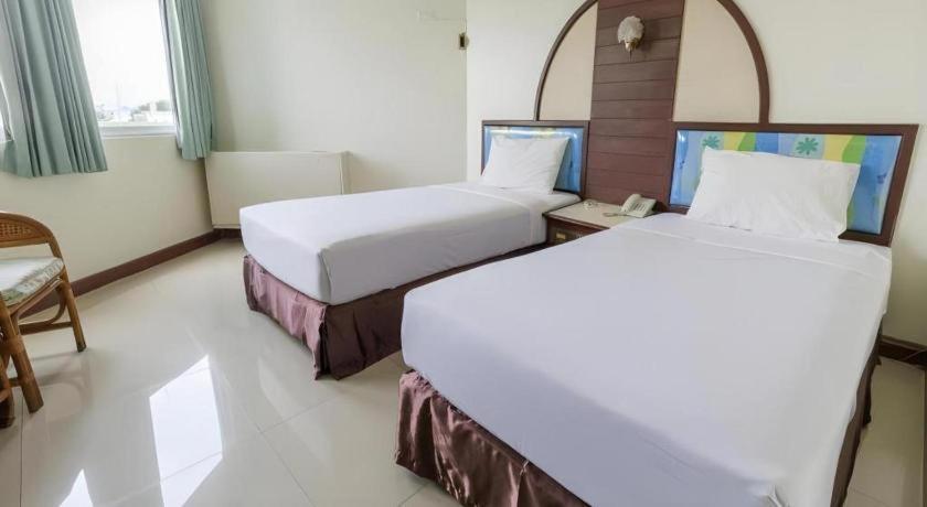 Lake Inn Hotel Songkhla Exteriör bild